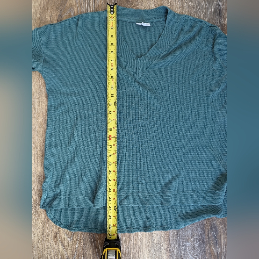 $10 SALE J Jill Long Sleeve Thermal Top V Neck size large sage green capsule - Picture 11 of 12